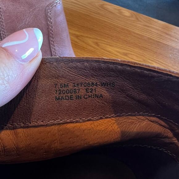 Frye Jennifer Ankle Boots Womens 7.5 Brown Block Heel Pointed Toe Chic - Picture 5 of 9